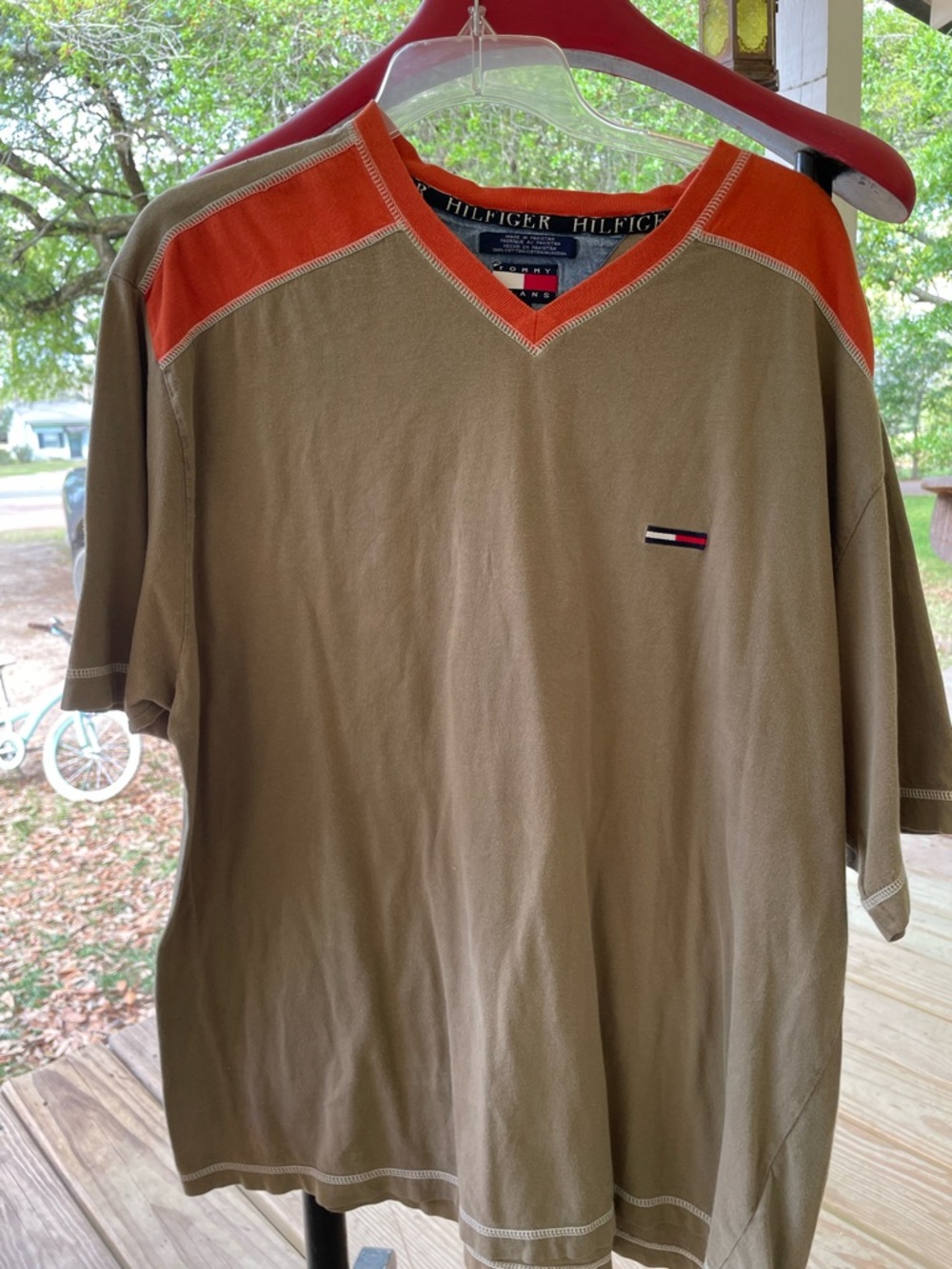 Tommy Hilfiger Olive Green and Orange V-Neck Short Sleeve Tee